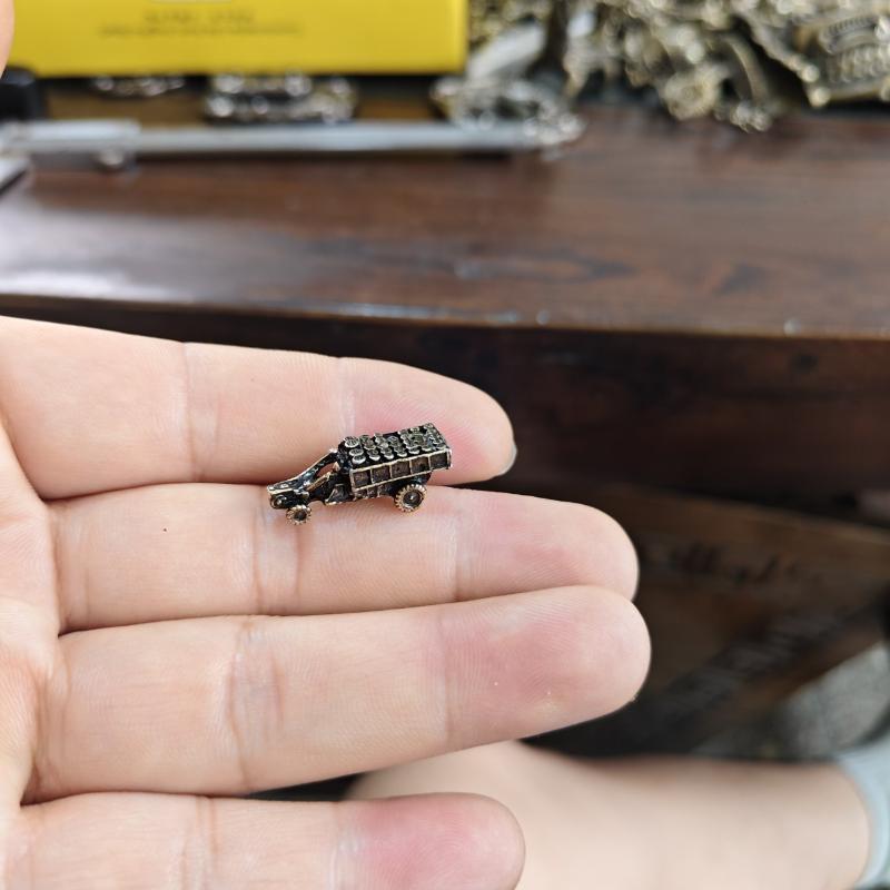 【HG】Truk Miniatur Besi Desain  - Vintage Collectible Trucks ulasan dan harga
